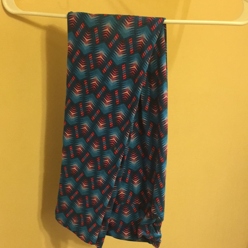 Lula roe leggings os